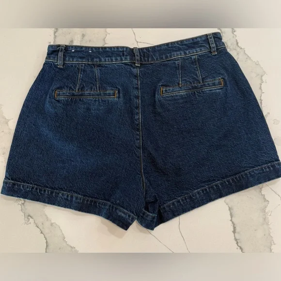 Loft-Women’s Size 10 Dark Blue Denim Shorts Mid-rise 3 1/2in inseam - Picture 2 of 4